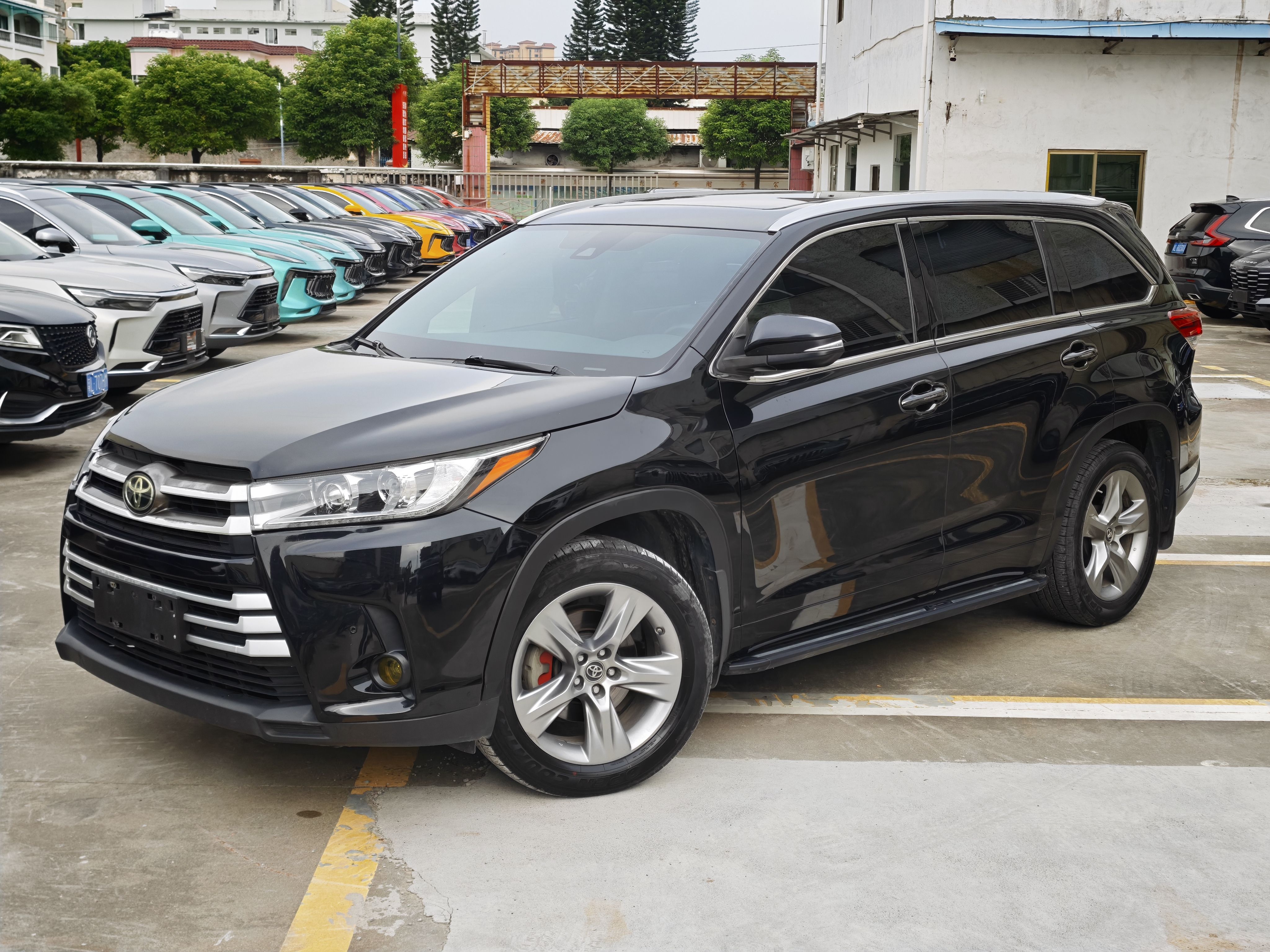 2018 Toyota Highlander 2.0T All Wheel Drive Deluxe Edition 7-seat China V
