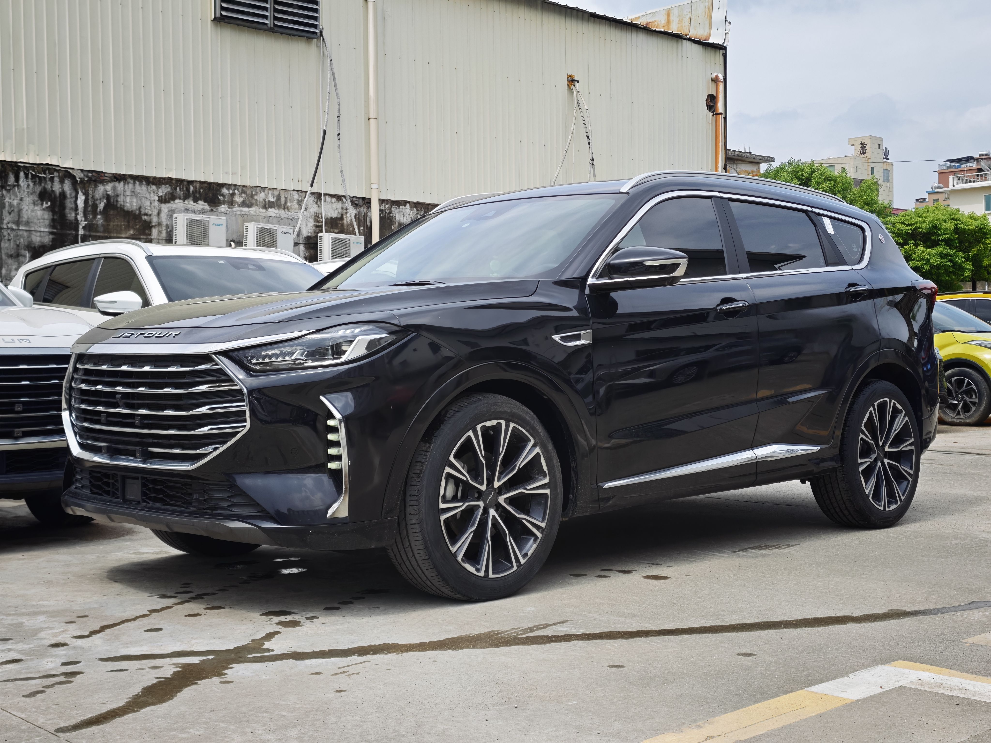 2023 Jetour X70